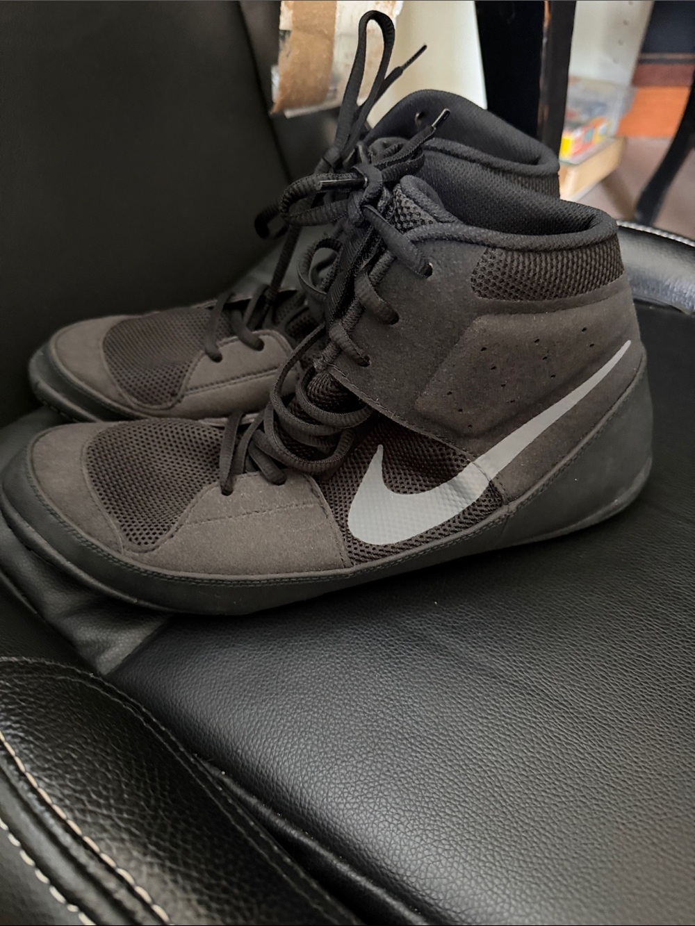 Nike Fury Wrestling Shoes Mens Size 11 AO2416 010 MMA Black Dark Grey - Picture 3 of 6